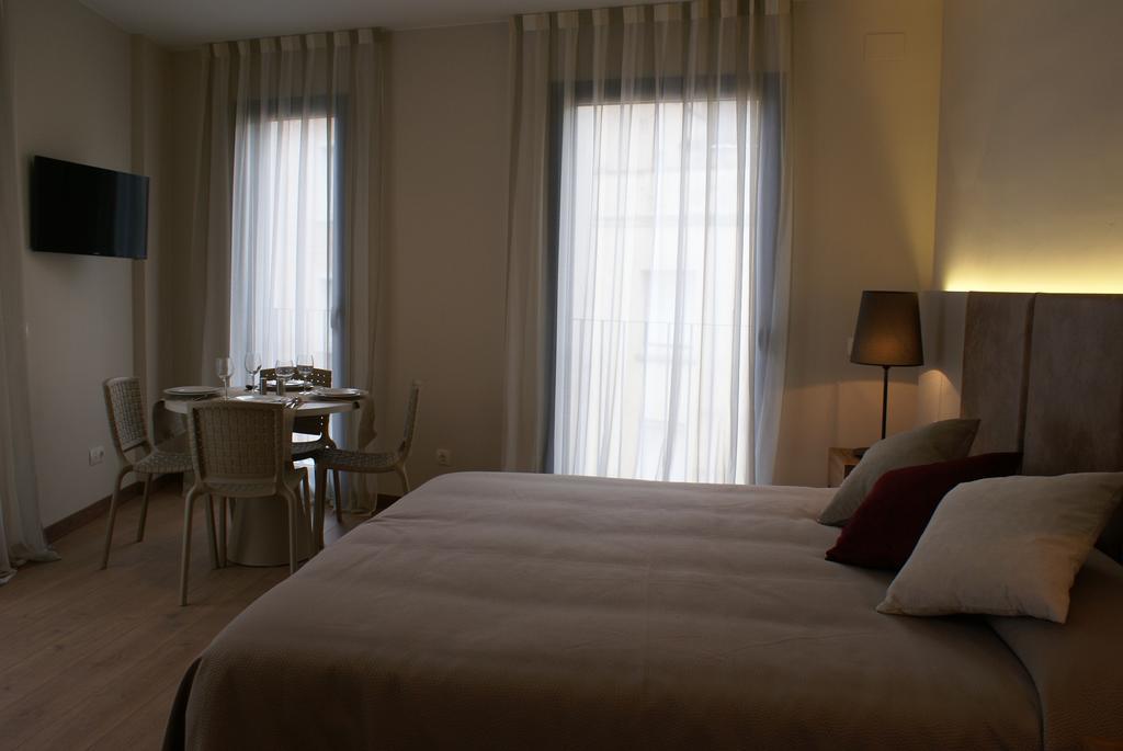 Aparthotel K 피게레스 객실 사진