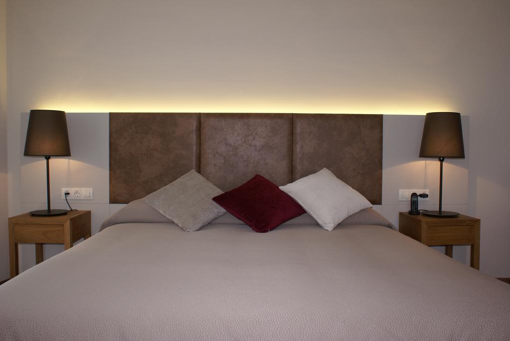 Aparthotel K 피게레스 객실 사진
