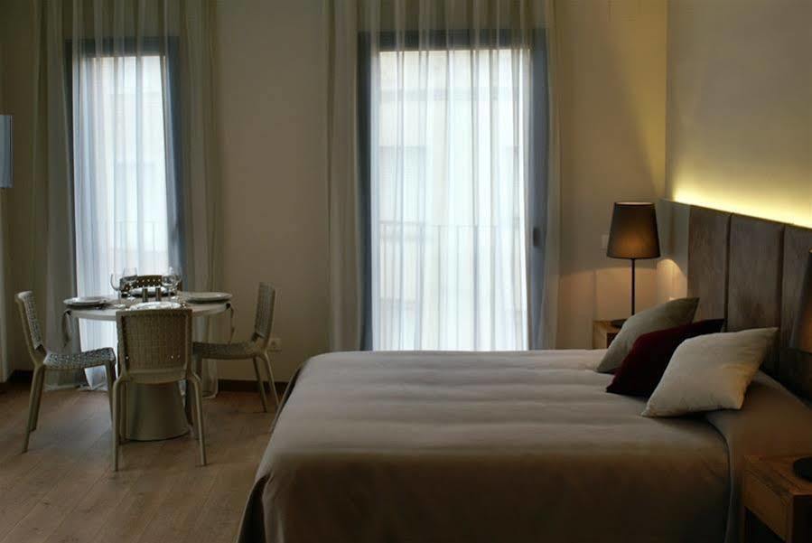 Aparthotel K 피게레스 외부 사진